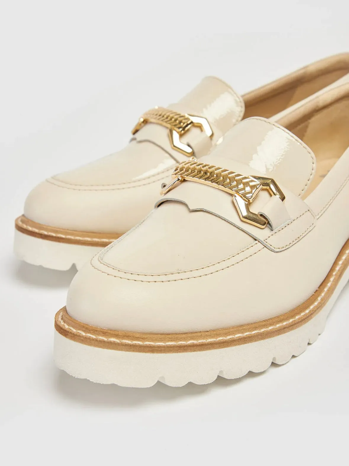 Pod Kendal Ladies Metallic Trim Loafer