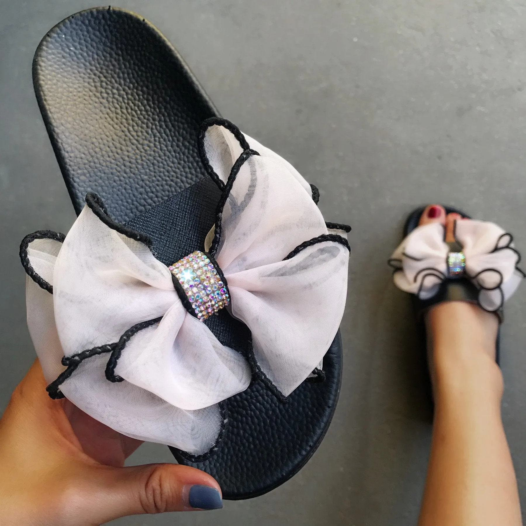 Women rhinestone bowknot strap peep toe slide slippers