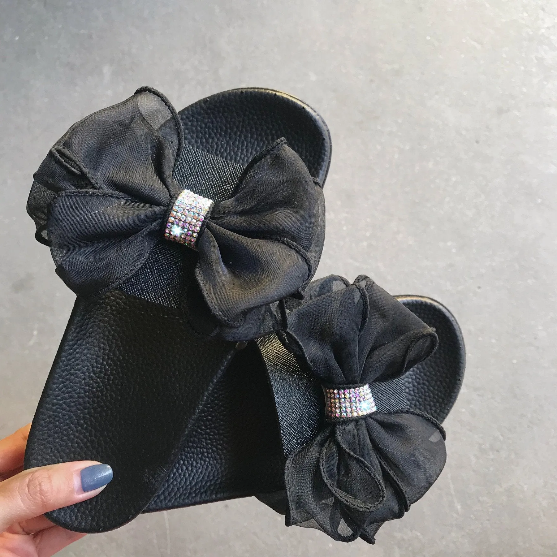 Women rhinestone bowknot strap peep toe slide slippers