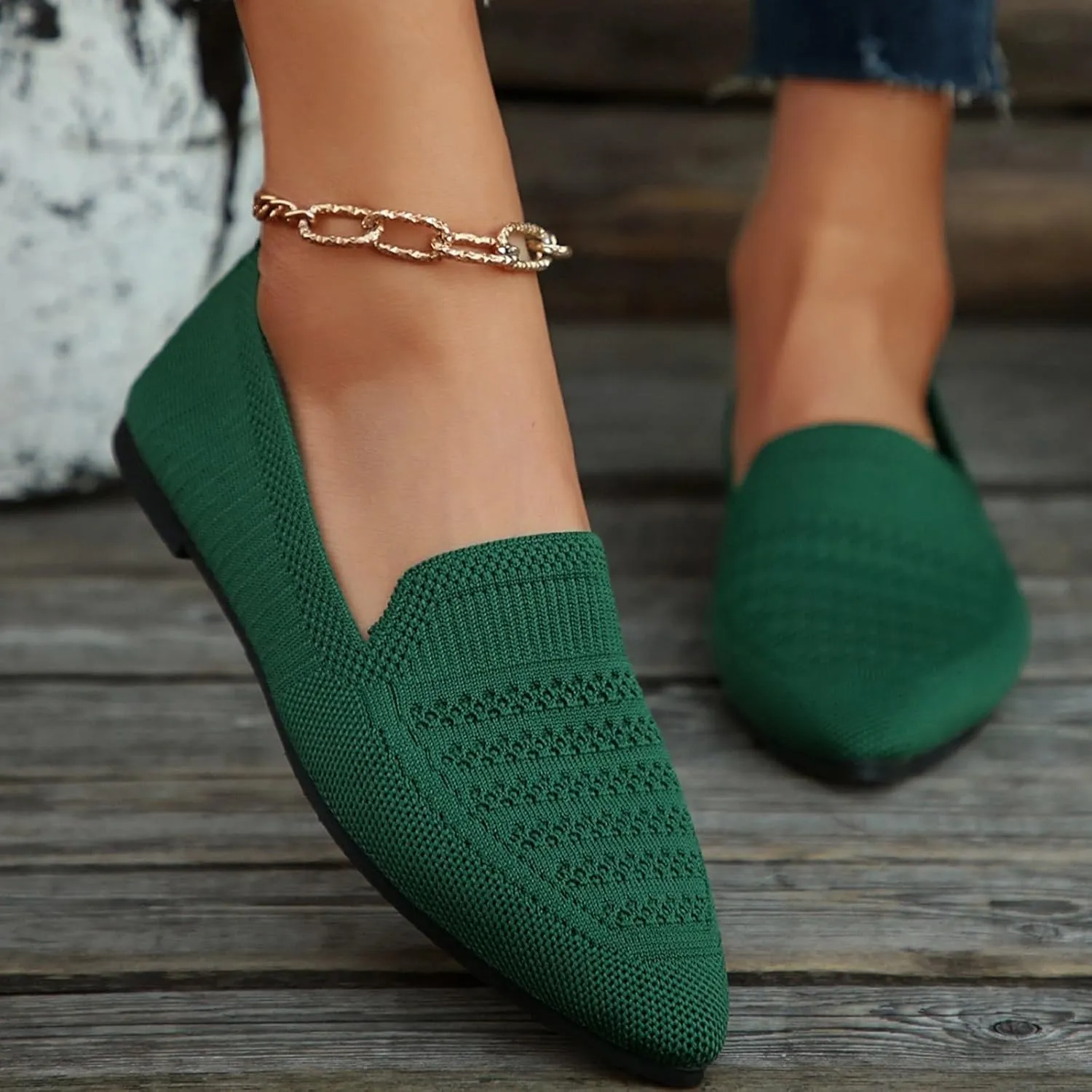 Women's Casual Flat Shoes Summer Slip On Work Shoes Comfortable Mesh Breathable Sneakers Soft Wide Width Dress Sneakers