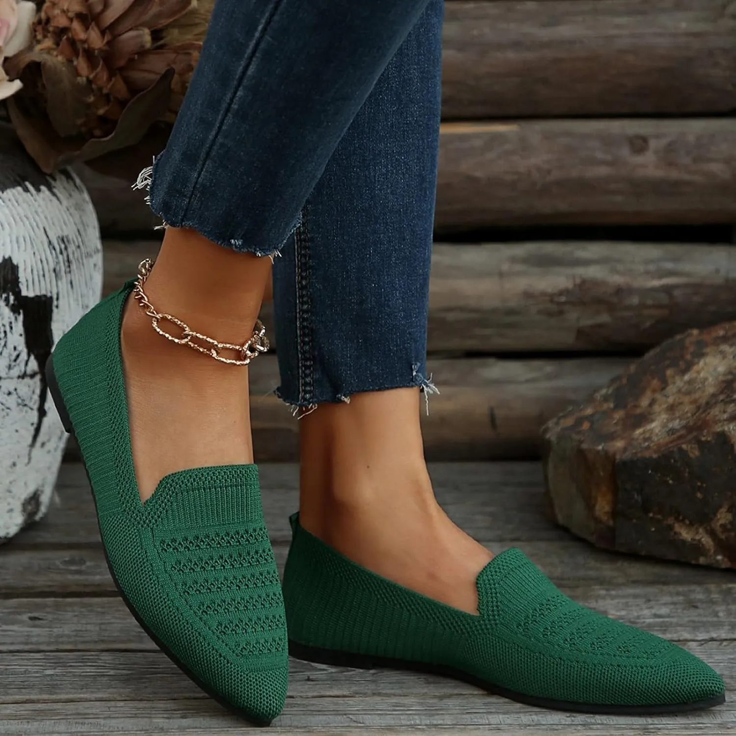 Women's Casual Flat Shoes Summer Slip On Work Shoes Comfortable Mesh Breathable Sneakers Soft Wide Width Dress Sneakers